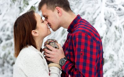 25 Questions to Ignite Intimacy This Christmas